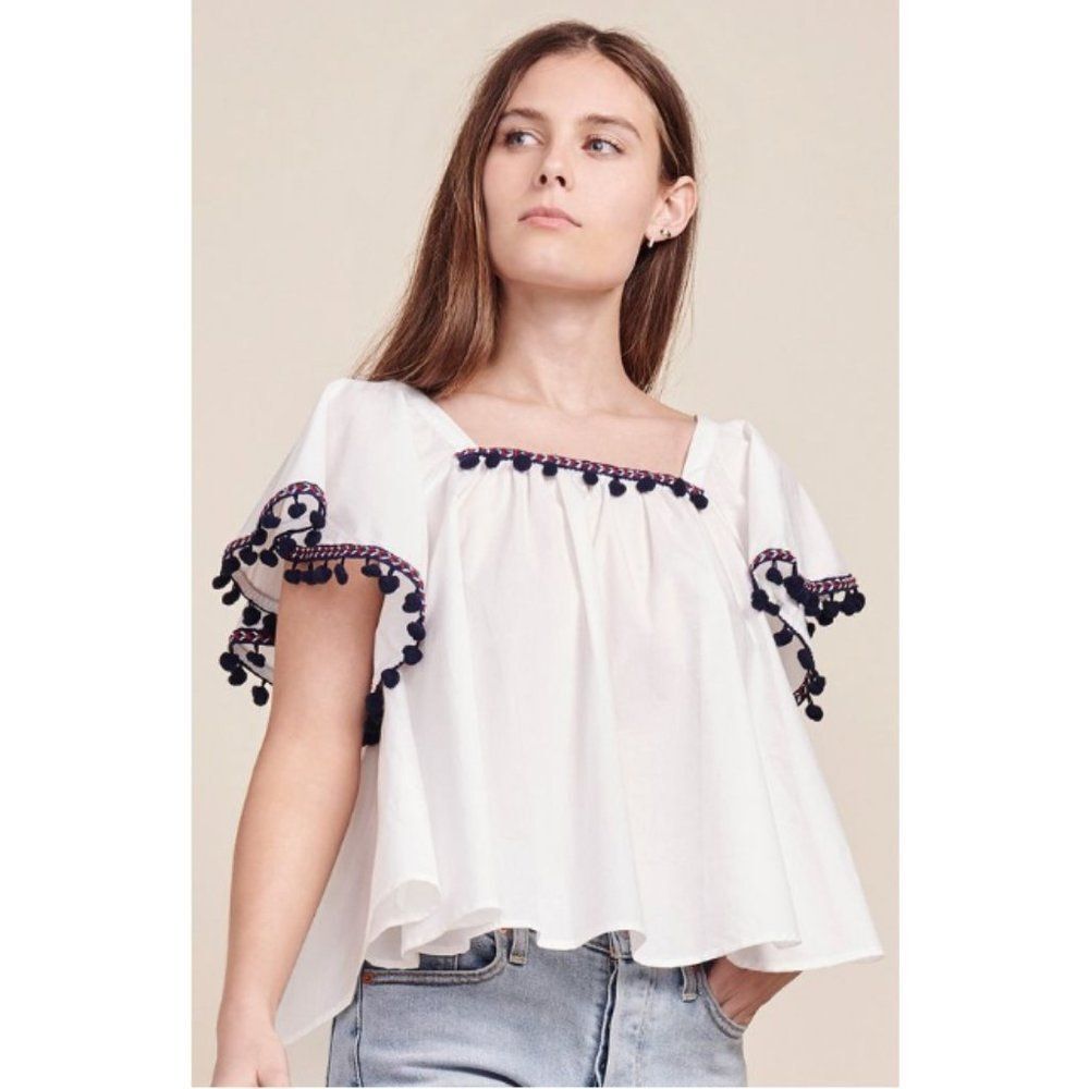 BB Dakota Makari Flutter-Sleeve Top